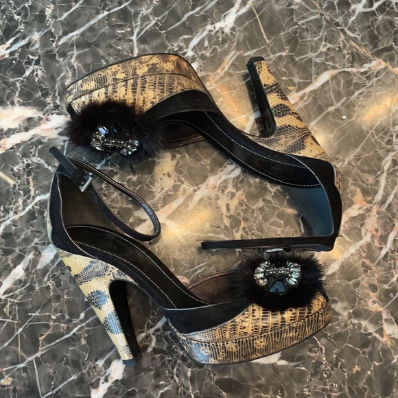 Prada size 36 multi color skin - Picture 3 of 4